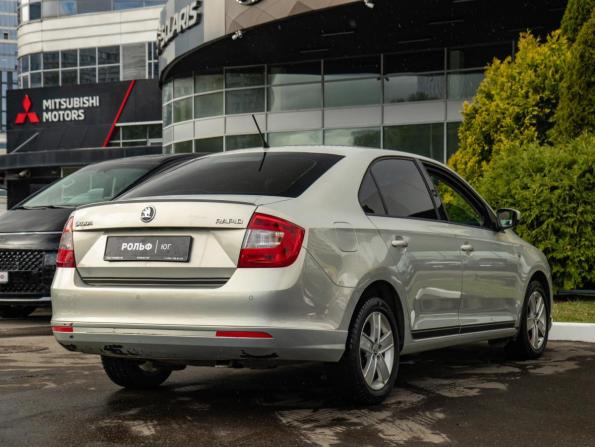 Skoda Rapid I с пробегом 2014 года, цена 798 000 рублей, 251082 км, лифтбек, Автокод Объявления