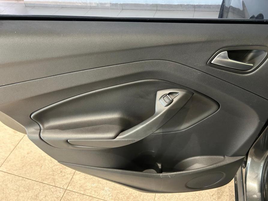 Ford Kuga II Санкт-Петербург  - изображение 14