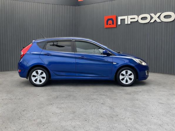 Hyundai Solaris I с пробегом 2011 года, цена 717 000 рублей, 178601 км, хэтчбек, Автокод Объявления