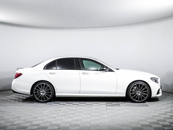 Mercedes-Benz E-Класс V (W213 S213 C238) с пробегом 2018 года, цена 3 700 000 рублей, 87220 км, седан, Автокод Объявления