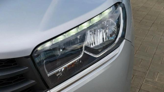 Lada (ВАЗ) XRAY I с пробегом 2018 года, цена 899 900 рублей, 84859 км, хэтчбек, Автокод Объявления