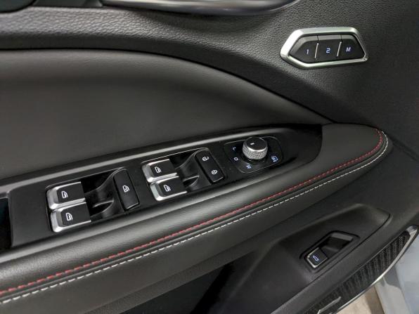 Geely Tugella I Рестайлинг с пробегом 2023 года, цена 2 690 000 рублей, 74368 км, внедорожник, Автокод Объявления
