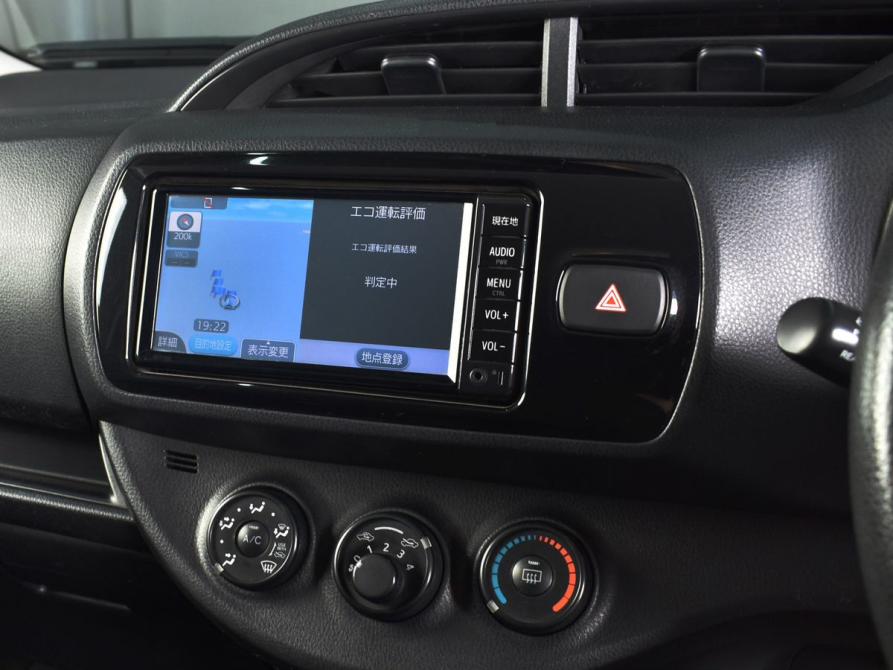 Toyota Vitz III (XP130) Рестайлинг 2 Кемерово  - изображение 15