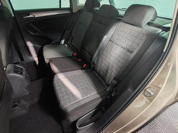 Volkswagen Tiguan II Рестайлинг с пробегом 2021 года, цена 3 199 000 рублей, 96047 км, внедорожник, Автокод Объявления