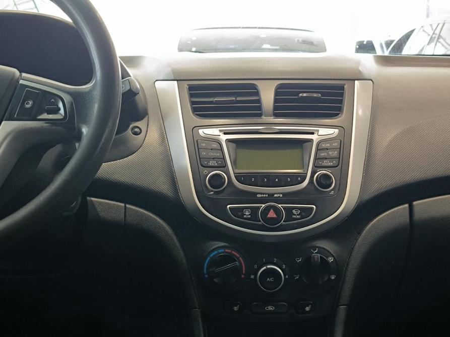 Hyundai Solaris I Казань  - изображение 18