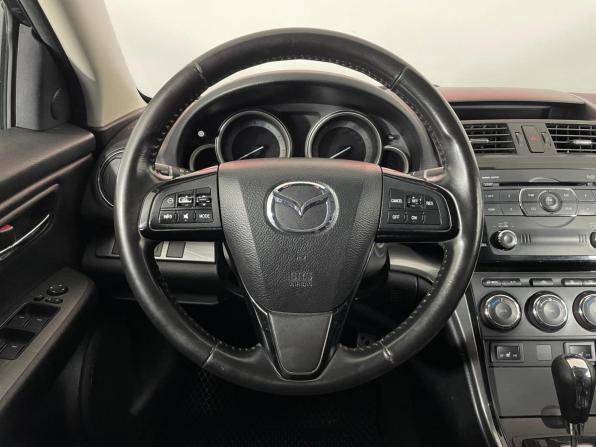 Mazda 6 II (GH) Рестайлинг с пробегом 2011 года, цена 909 000 рублей, 306202 км, седан, Автокод Объявления