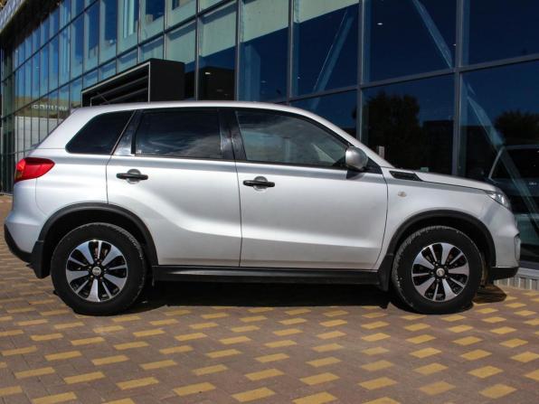 Suzuki Vitara II с пробегом 2015 года, цена 1 350 000 рублей, 109277 км, внедорожник, Автокод Объявления