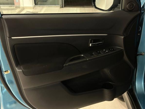 Mitsubishi ASX I с пробегом 2011 года, цена 1 040 000 рублей, 175159 км, внедорожник, Автокод Объявления
