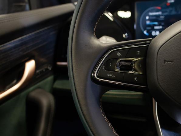Geely Monjaro I с пробегом 2023 года, цена 3 790 000 рублей, 18219 км, внедорожник, Автокод Объявления