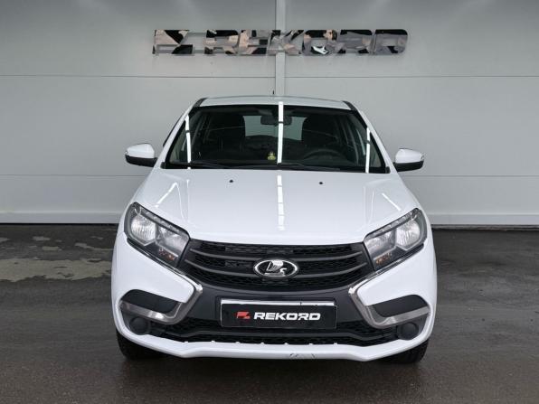 Lada (ВАЗ) XRAY I с пробегом 2018 года, цена 729 000 рублей, 187235 км, хэтчбек, Автокод Объявления