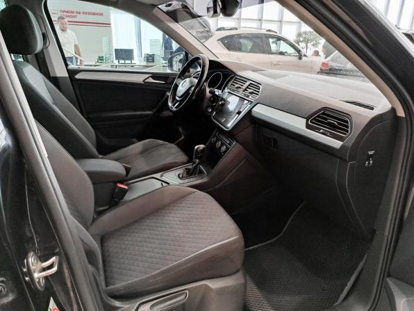 Volkswagen Tiguan II с пробегом 2017 года, цена 1 879 000 рублей, 190000 км, внедорожник, Автокод Объявления