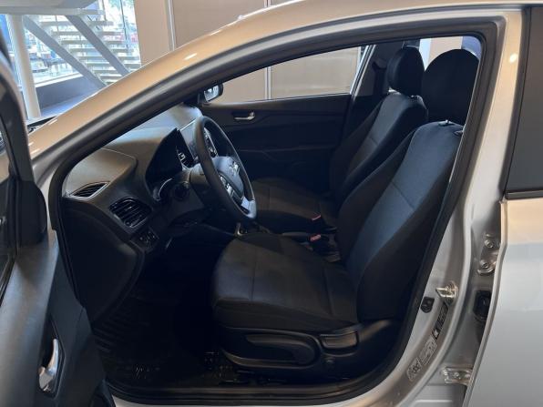 Hyundai Solaris II Рестайлинг с пробегом 2021 года, цена 1 533 000 рублей, 135001 км, седан, Автокод Объявления