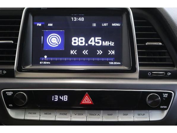 Hyundai Sonata VII (LF) Рестайлинг с пробегом 2019 года, цена 1 649 000 рублей, 169600 км, седан, Автокод Объявления