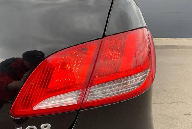 Peugeot 408 I с пробегом 2015 года, цена 650 000 рублей, 134570 км, седан, Автокод Объявления