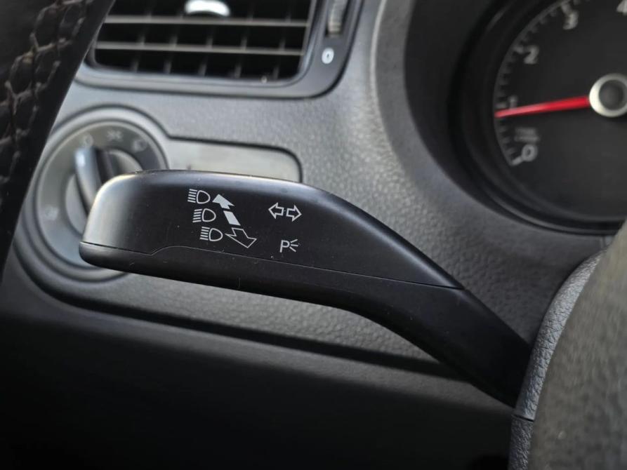 Volkswagen Polo V Санкт-Петербург  - изображение 10
