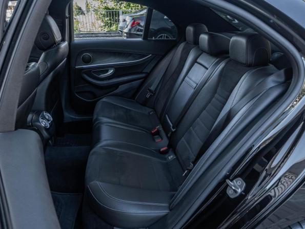 Mercedes-Benz E-Класс V (W213 S213 C238) с пробегом 2016 года, цена 2 898 000 рублей, 176204 км, седан, Автокод Объявления