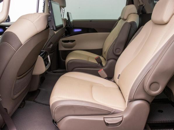 Kia Carnival IV с пробегом 2021 года, цена 3 912 000 рублей, 73500 км, минивэн, Автокод Объявления