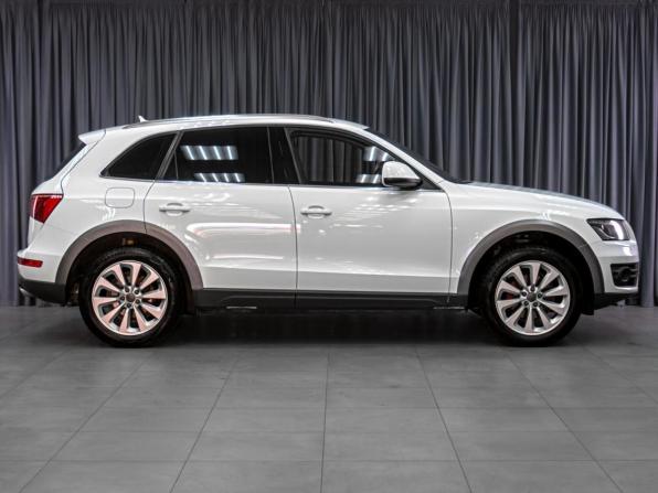 Audi Q5 I (8R) с пробегом 2010 года, цена 1 429 000 рублей, 220622 км, внедорожник, Автокод Объявления