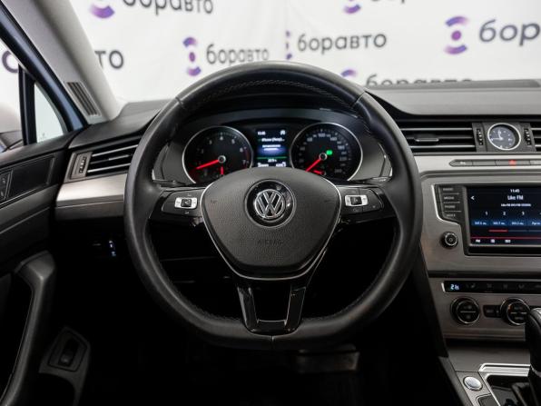 Volkswagen Passat B8 с пробегом 2016 года, цена 1 550 000 рублей, 203682 км, седан, Автокод Объявления