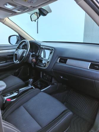 Mitsubishi Outlander III Рестайлинг 2 с пробегом 2018 года, цена 1 730 000 рублей, 110000 км, внедорожник, Автокод Объявления