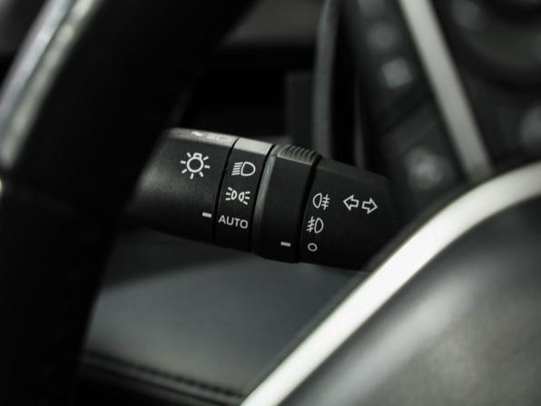 Toyota Avalon V с пробегом 2022 года, цена 3 699 000 рублей, 65124 км, седан, Автокод Объявления