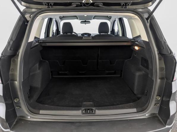 Ford Kuga II Рестайлинг с пробегом 2017 года, цена 1 725 000 рублей, 126876 км, внедорожник, Автокод Объявления