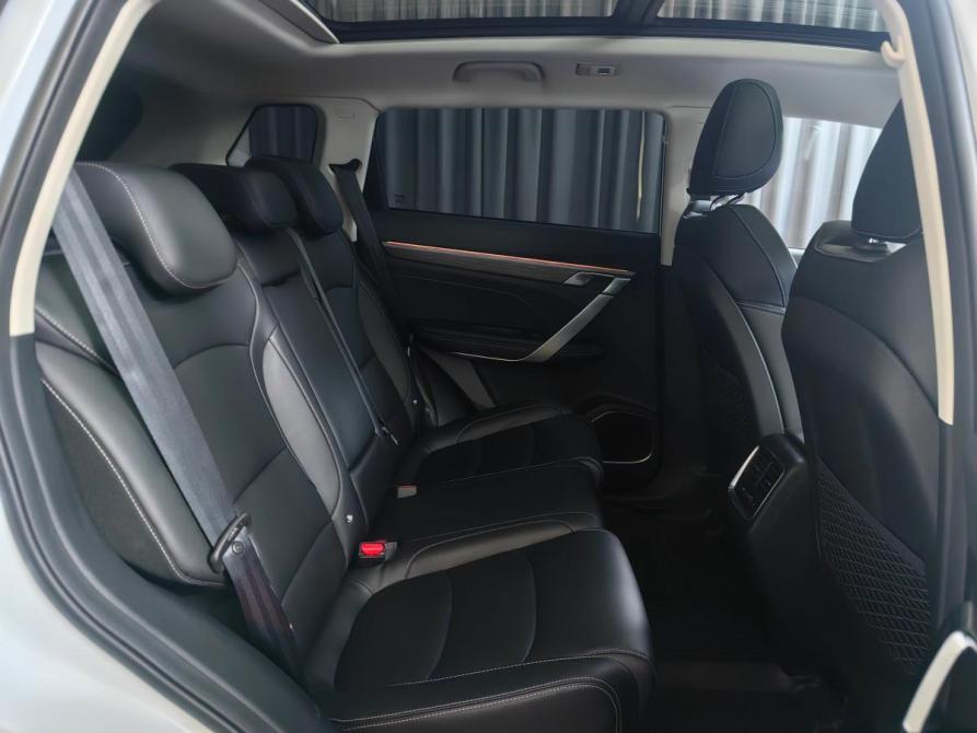 Geely Atlas Pro Москва  - изображение 10