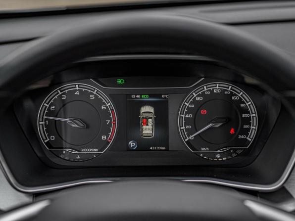 Geely Coolray I с пробегом 2022 года, цена 1 690 000 рублей, 43082 км, внедорожник, Автокод Объявления