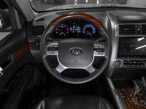 Kia Mohave I Рестайлинг с пробегом 2017 года, цена 2 770 000 рублей, 168181 км, внедорожник, Автокод Объявления
