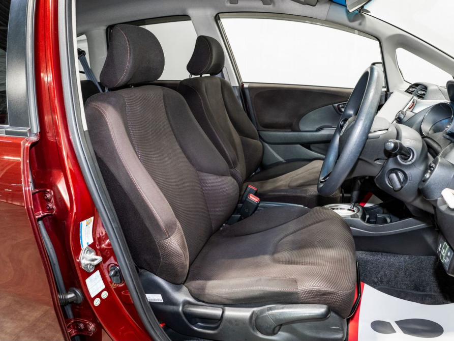 Honda Fit II Чита  - изображение 6