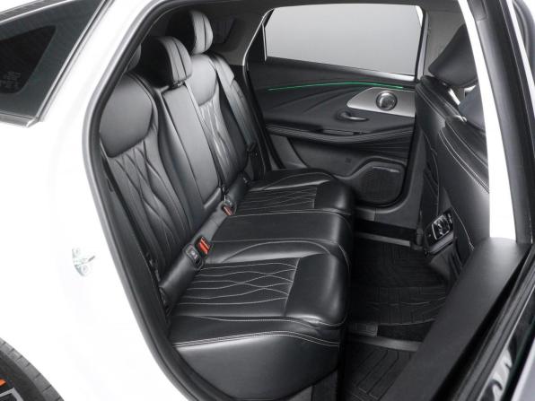 Chery Arrizo 8 с пробегом 2023 года, цена 2 149 000 рублей, 51109 км, седан, Автокод Объявления