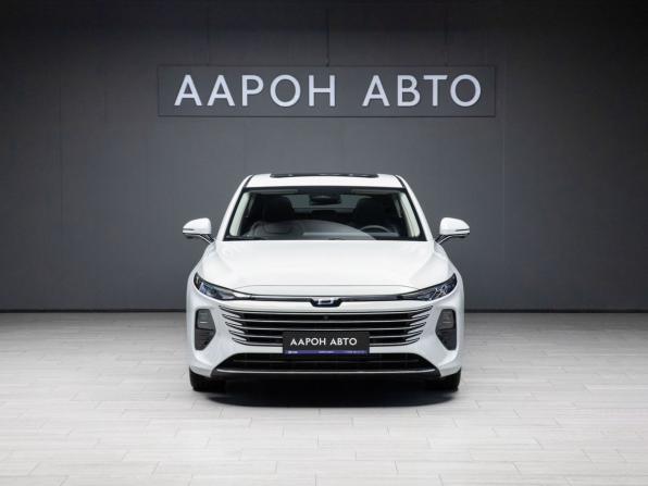 Новый Bestune B70 I Рестайлинг 2024 года, цена 2 903 000 рублей, лифтбек, Автокод Объявления