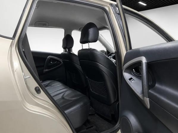 Toyota RAV4 III (XA30) с пробегом 2006 года, цена 1 099 000 рублей, 235000 км, внедорожник, Автокод Объявления