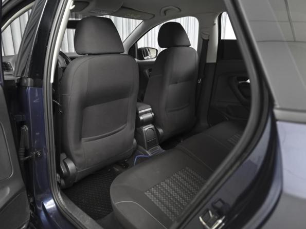 Volkswagen Polo V Рестайлинг с пробегом 2016 года, цена 1 399 000 рублей, 104437 км, седан, Автокод Объявления