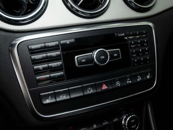 Mercedes-Benz GLA I (X156) с пробегом 2015 года, цена 1 960 000 рублей, 149097 км, внедорожник, Автокод Объявления