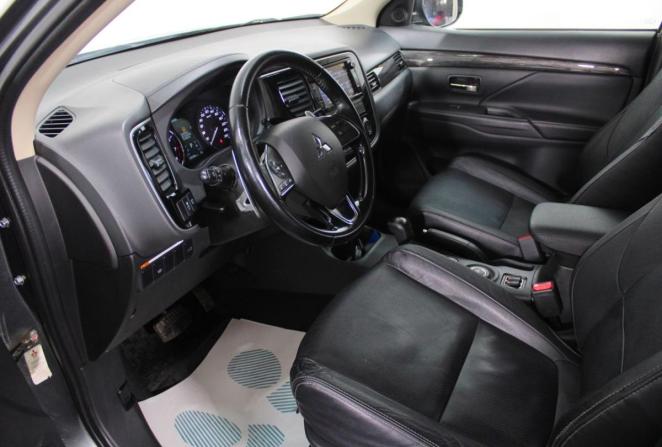Mitsubishi Outlander III Рестайлинг 2 с пробегом 2015 года, цена 2 010 000 рублей, 126000 км, внедорожник, Автокод Объявления