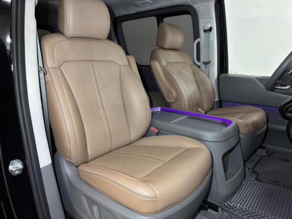 Hyundai Staria I с пробегом 2024 года, цена 6 720 000 рублей, 68813 км, минивэн, Автокод Объявления