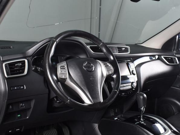 Nissan Qashqai II с пробегом 2017 года, цена 1 699 999 рублей, 151257 км, внедорожник, Автокод Объявления