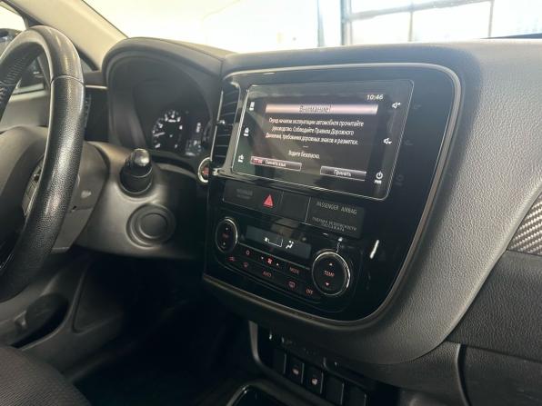 Mitsubishi Outlander III Рестайлинг 2 с пробегом 2018 года, цена 1 690 000 рублей, 172000 км, внедорожник, Автокод Объявления