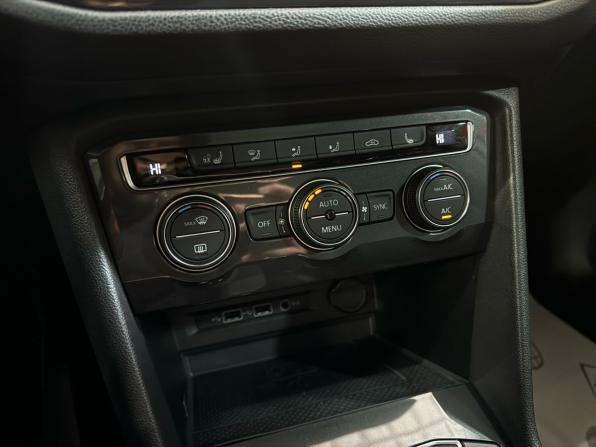 Volkswagen Tiguan II (China Market) с пробегом 2020 года, цена 2 780 000 рублей, 182045 км, внедорожник, Автокод Объявления