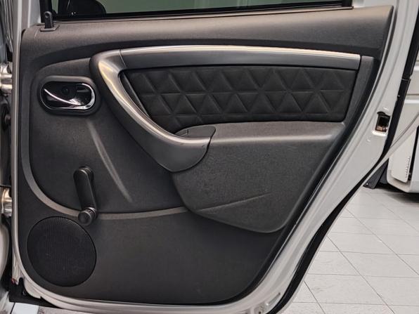Renault Duster I Рестайлинг с пробегом 2017 года, цена 1 195 000 рублей, 160830 км, внедорожник, Автокод Объявления