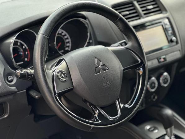 Mitsubishi ASX I Рестайлинг 2 с пробегом 2018 года, цена 1 790 000 рублей, 121360 км, внедорожник, Автокод Объявления