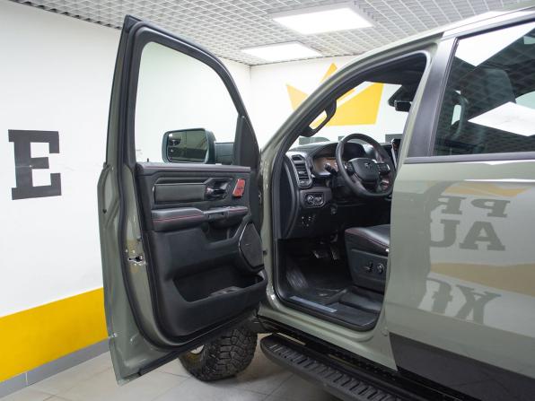 Ram 1500 V Рестайлинг с пробегом 2026 года, цена 12 499 000 рублей, 68 км, offers.body_type.unknown, Автокод Объявления