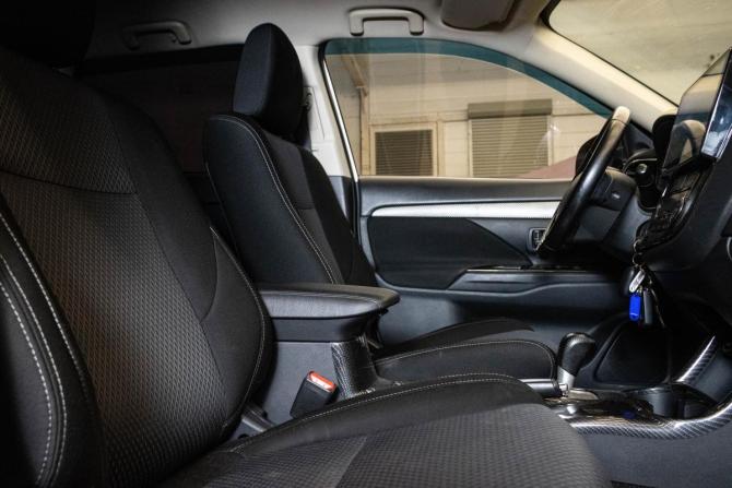 Mitsubishi Outlander III Рестайлинг 2 с пробегом 2016 года, цена 1 872 000 рублей, 96011 км, внедорожник, Автокод Объявления