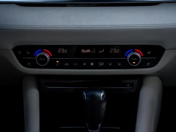 Mazda 6 III (GJ) Рестайлинг 2 с пробегом 2021 года, цена 3 229 000 рублей, 66171 км, седан, Автокод Объявления