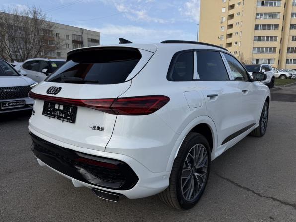 Audi Q5 III с пробегом 2026 года, цена 5 899 900 рублей, 18 км, внедорожник, Автокод Объявления