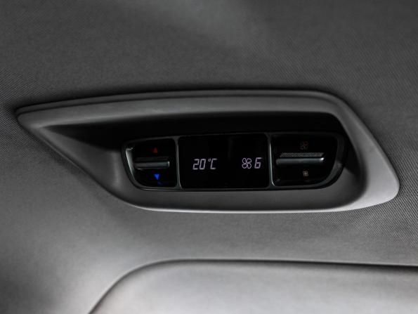 Mercedes-Benz V-Класс III (W447) с пробегом 2015 года, цена 3 199 000 рублей, 242626 км, минивэн, Автокод Объявления