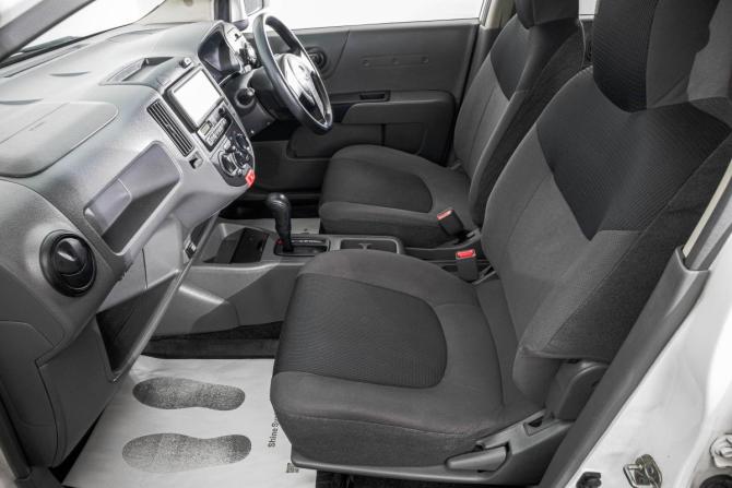 Nissan AD III с пробегом 2011 года, цена 999 000 рублей, 98000 км, универсал, Автокод Объявления