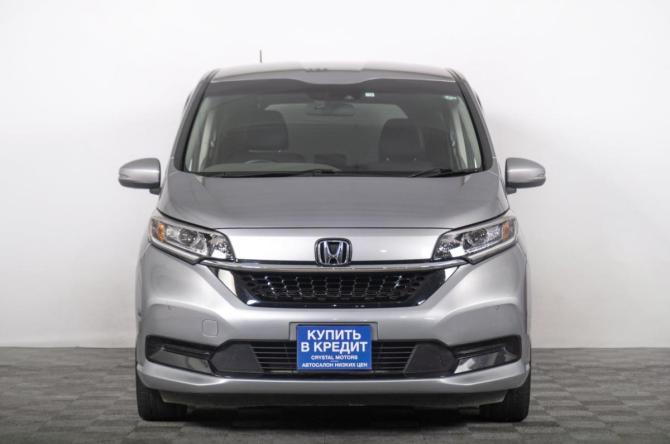 Honda Freed II Рестайлинг с пробегом 2019 года, цена 1 739 000 рублей, 118000 км, компактвэн, Автокод Объявления