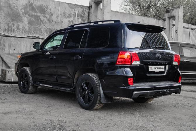 Toyota Land Cruiser 200 Series Рестайлинг 1 с пробегом 2014 года, цена 3 550 000 рублей, 208322 км, внедорожник, Автокод Объявления